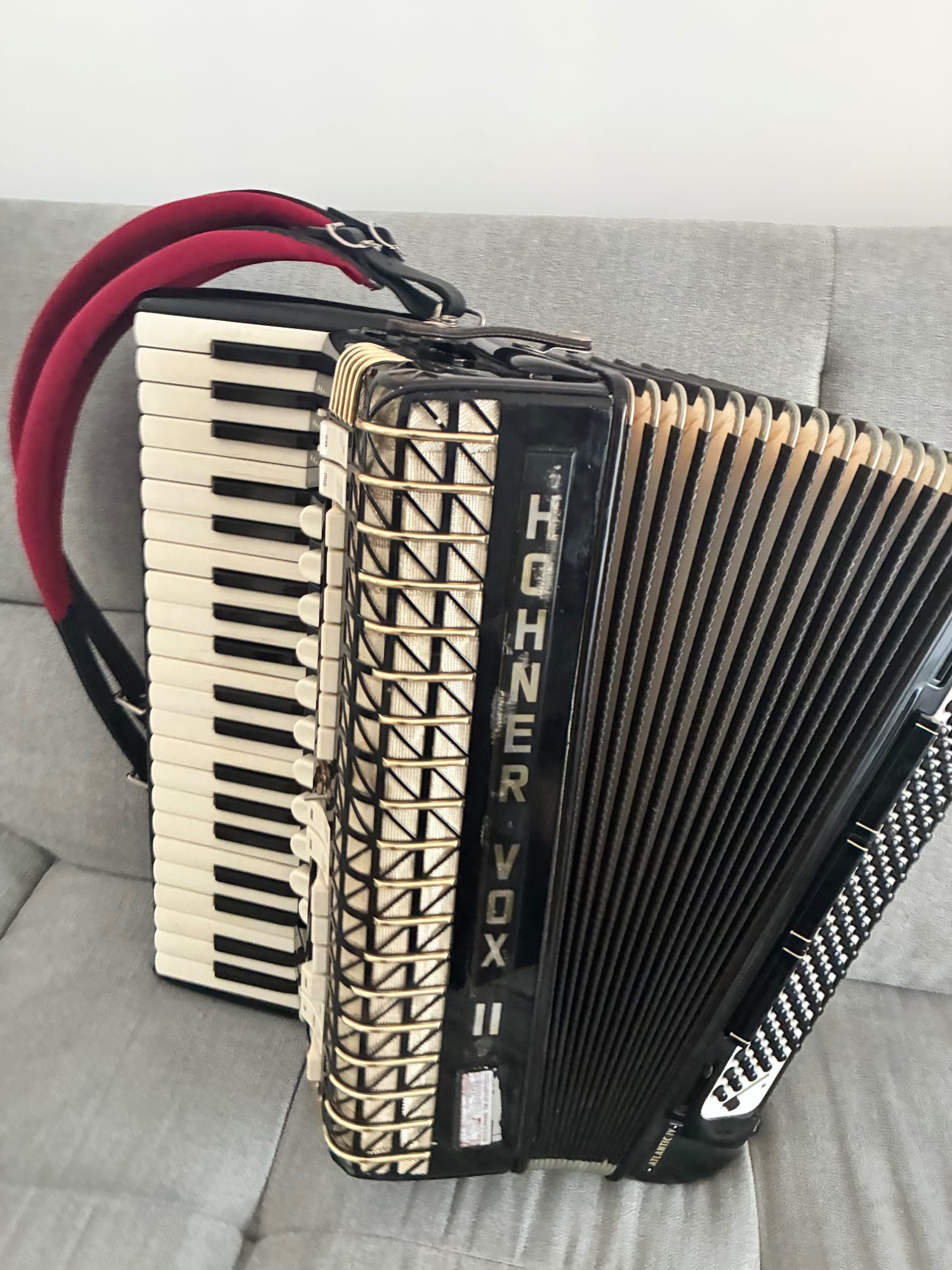 Acordeon Hohner Atlantic IV N deluxe 120 basi